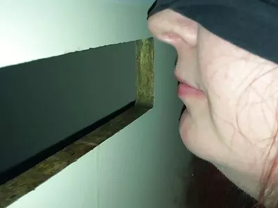Батько забрав порно в хороші якості дочок.